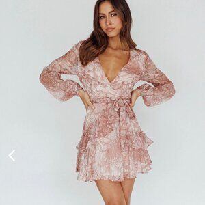 Selfie Leslie dress - Kerry Layered Balloon Sleeve Dress (light pink)